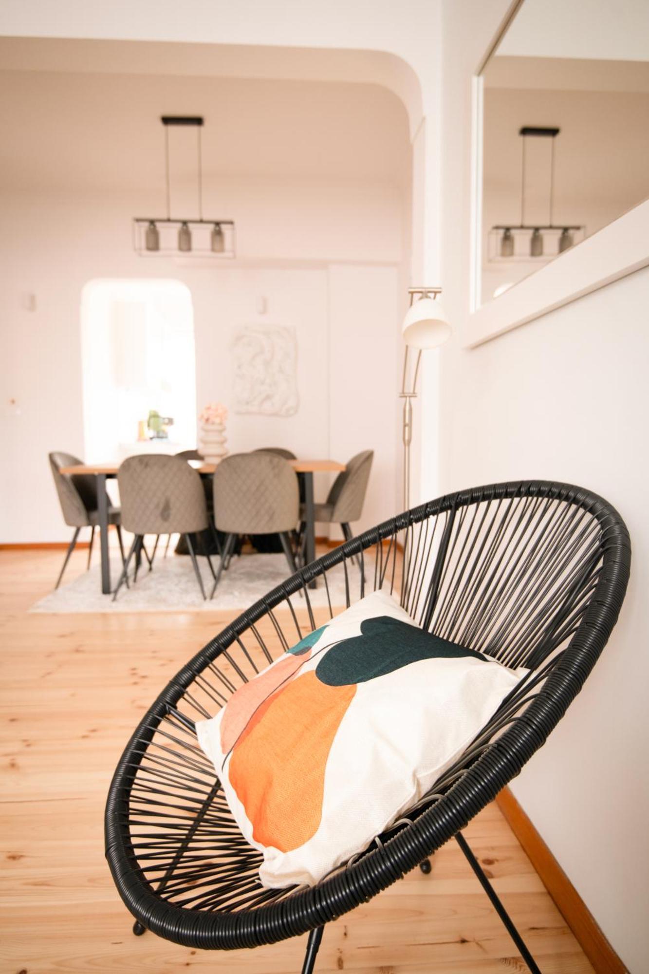 A Luxurious 2 Bedroom Apartment In Center Sofía Exterior foto