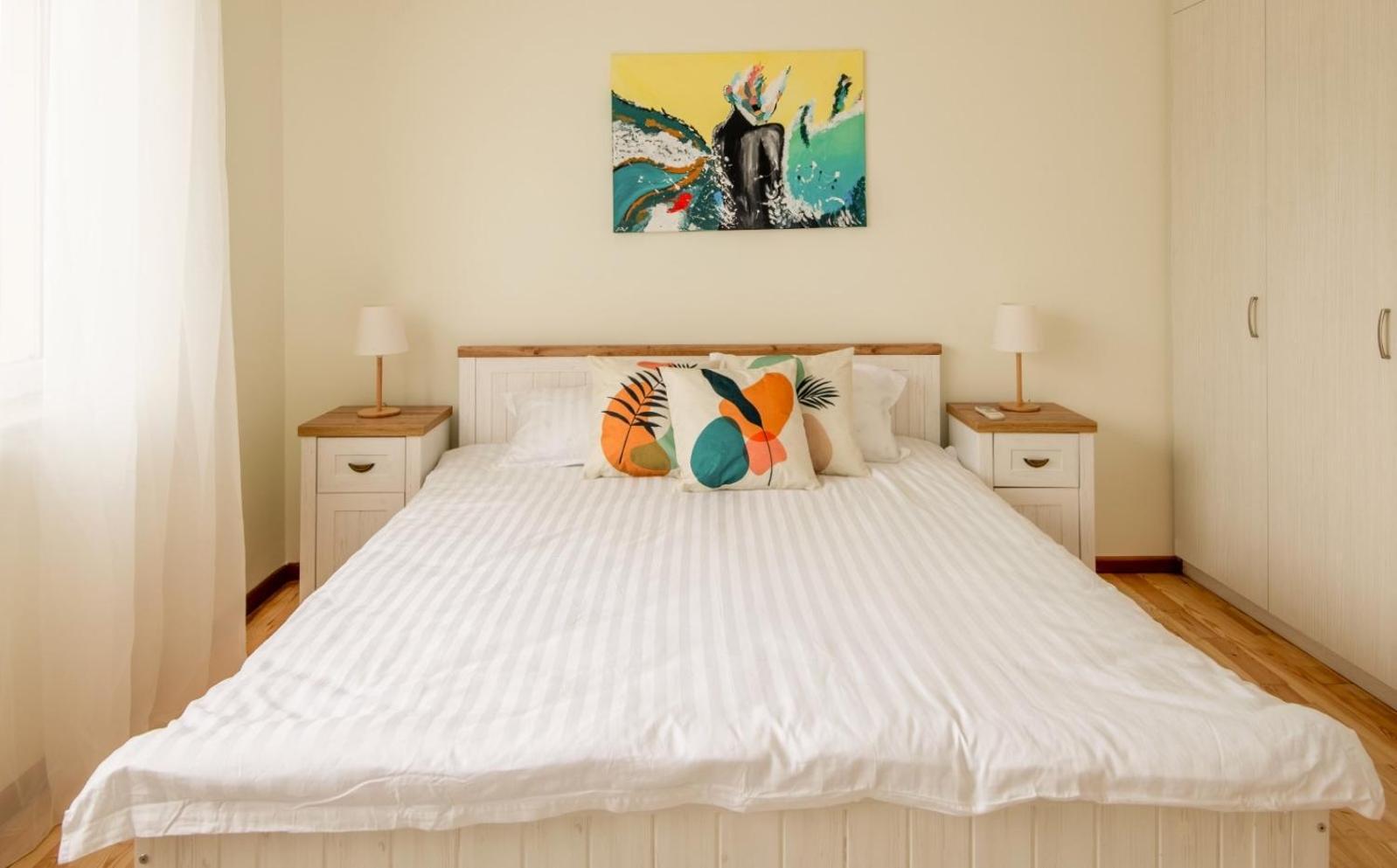 A Luxurious 2 Bedroom Apartment In Center Sofía Exterior foto